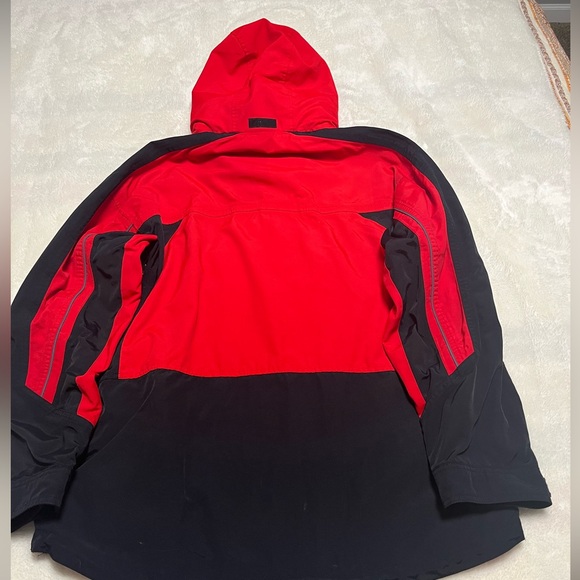 Obermeyer ATC Red & Black Ski Snowboard Jacket Mens Sz M Hood Zip Pockets lined - Picture 9 of 16